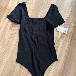 SO Black Ribbed Square Neck Short Sleeve Bodysuit